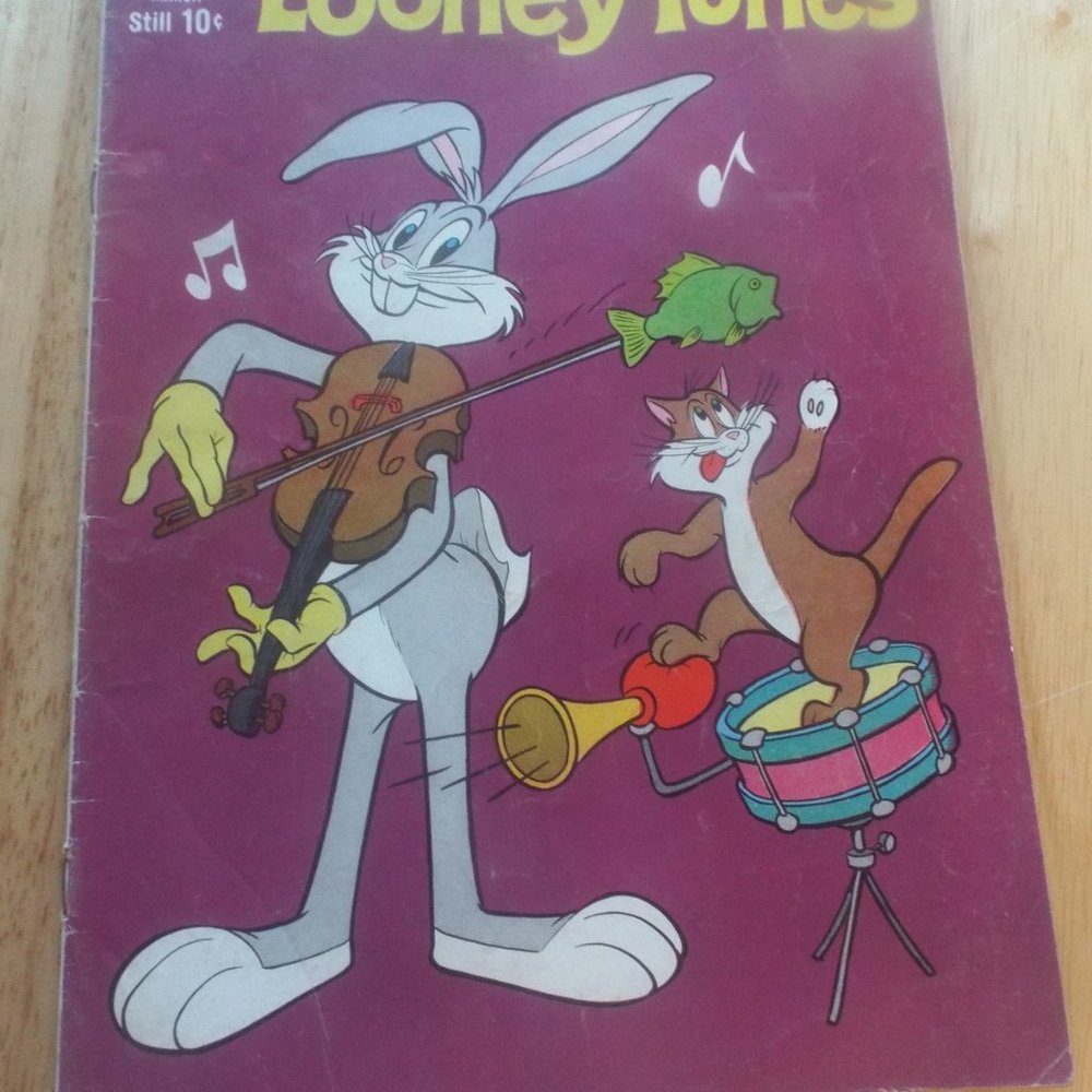 Vintage 1960 Looney Tunes #221 Dell Comic Book Silver Age